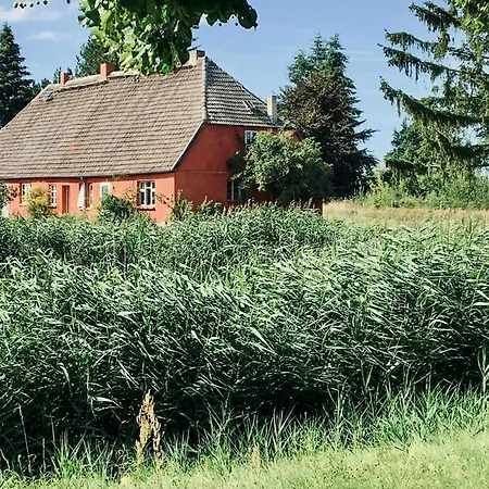 Дом отдыха Charming Schoolhouse In Rensow Prebberede